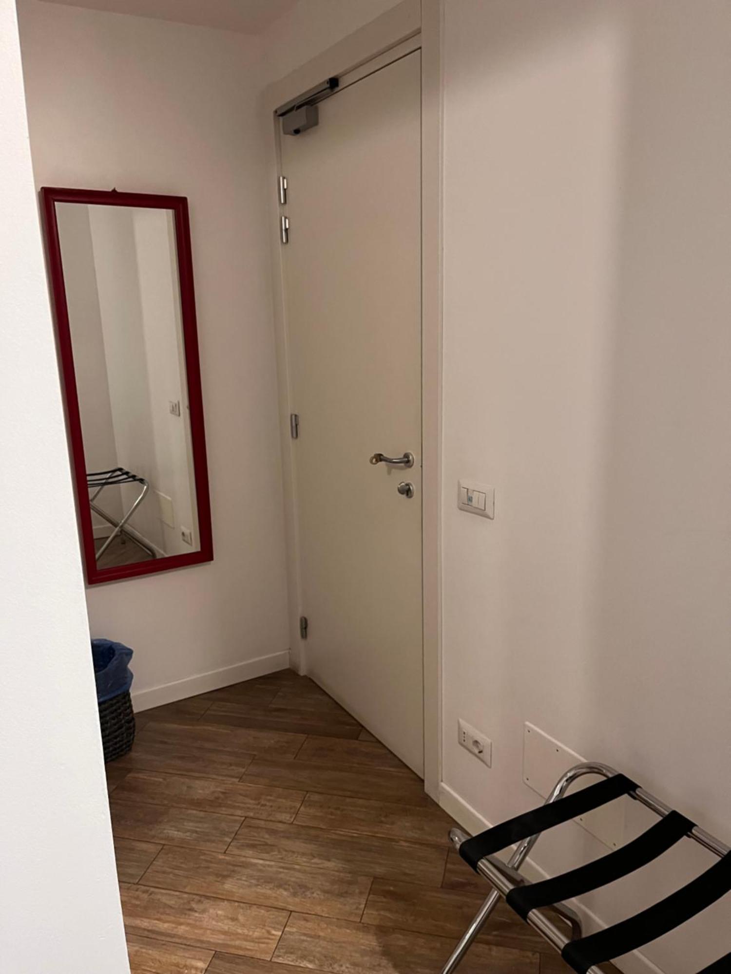 B&B Via Fontana Milano ภายนอก รูปภาพ